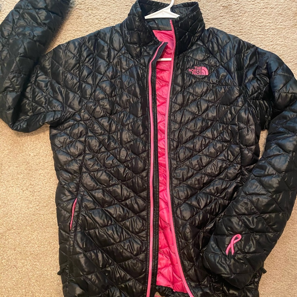 NorthFace Breast Cancer light jacket